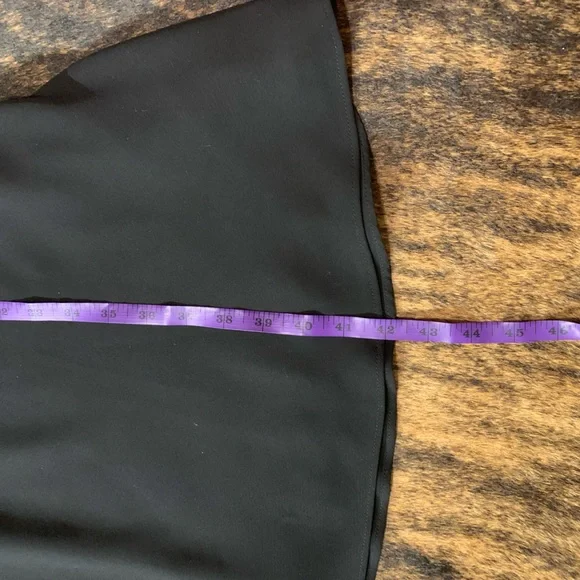 Woman’s evening or formal Jones Wear size 10 black sleeveless dress - Picture 5 of 9